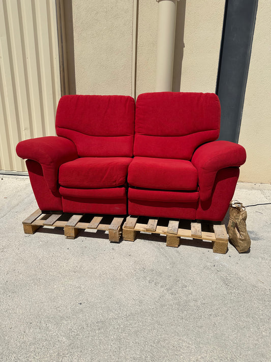 Canapé Relax Électrique 2 Places – Tissu Rouge – Confort Premium & Excellent État